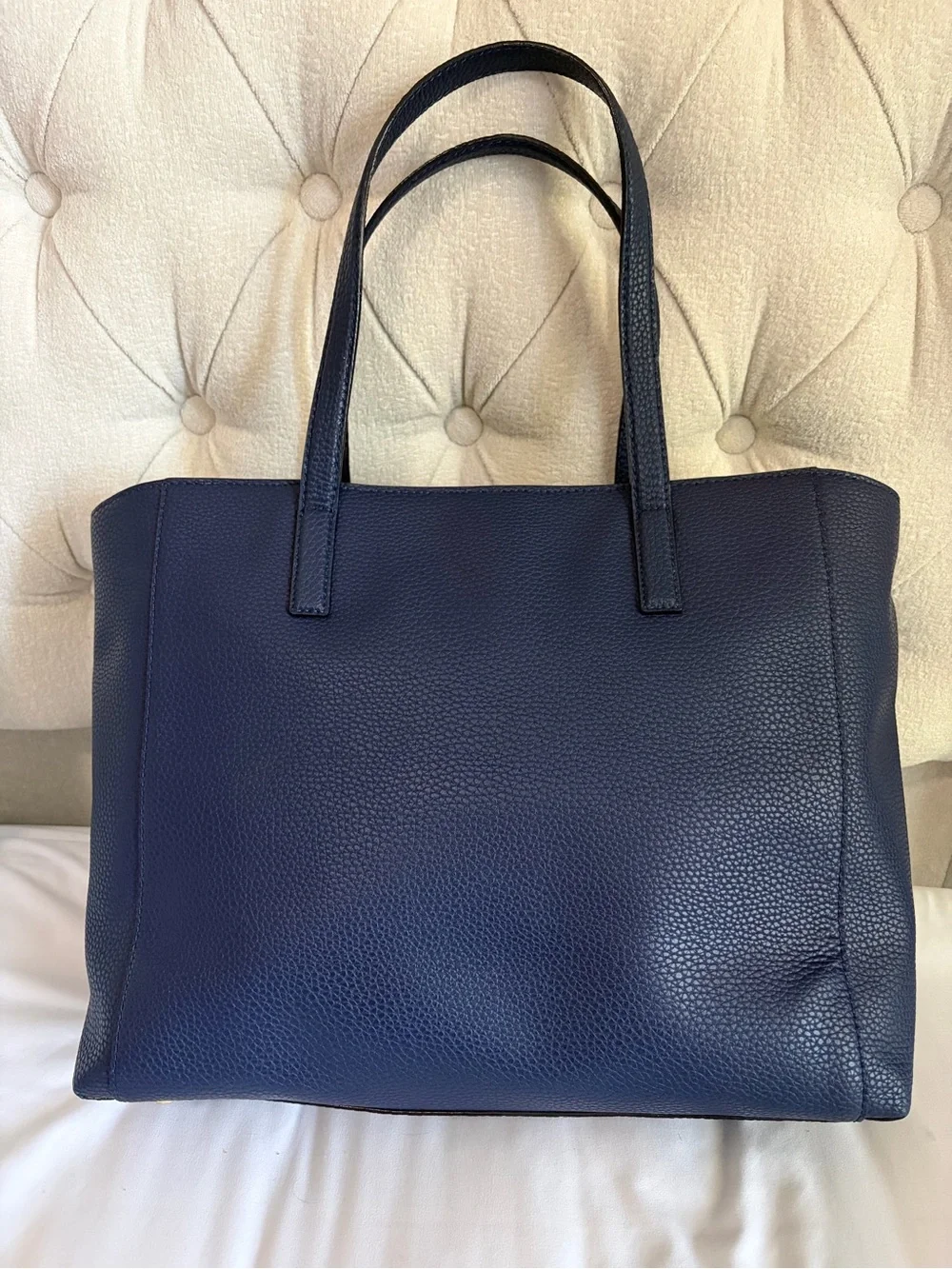 kate spade pebbled leather tote in navy with gold logo